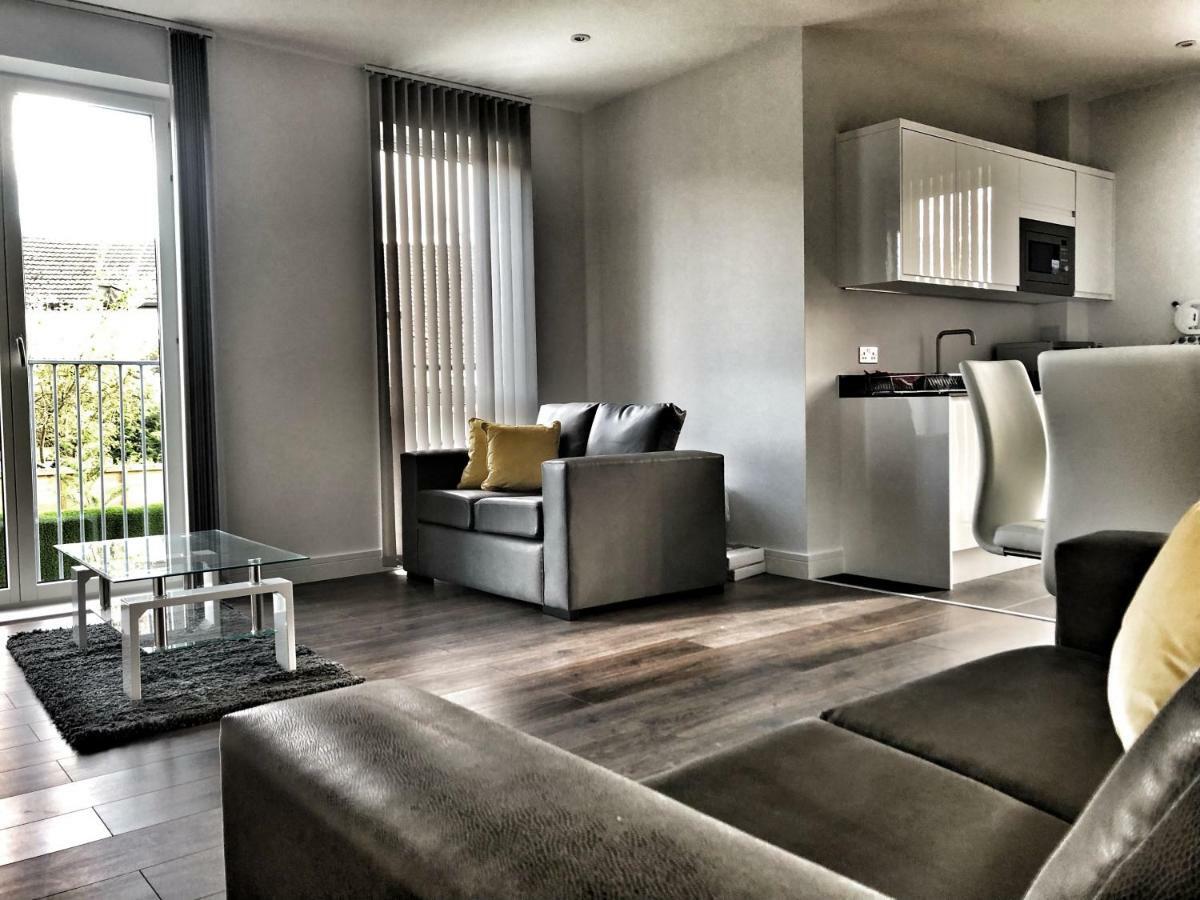 Luxury 2 Bed 2 Bath Apartment 18 Mins From Central London - Sleeps 6 Watford  Luaran gambar